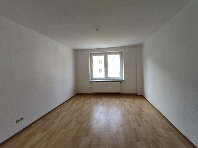 Gemütliche 3-Raumwohnung im 1. Obergeschoss in zentraler Lage